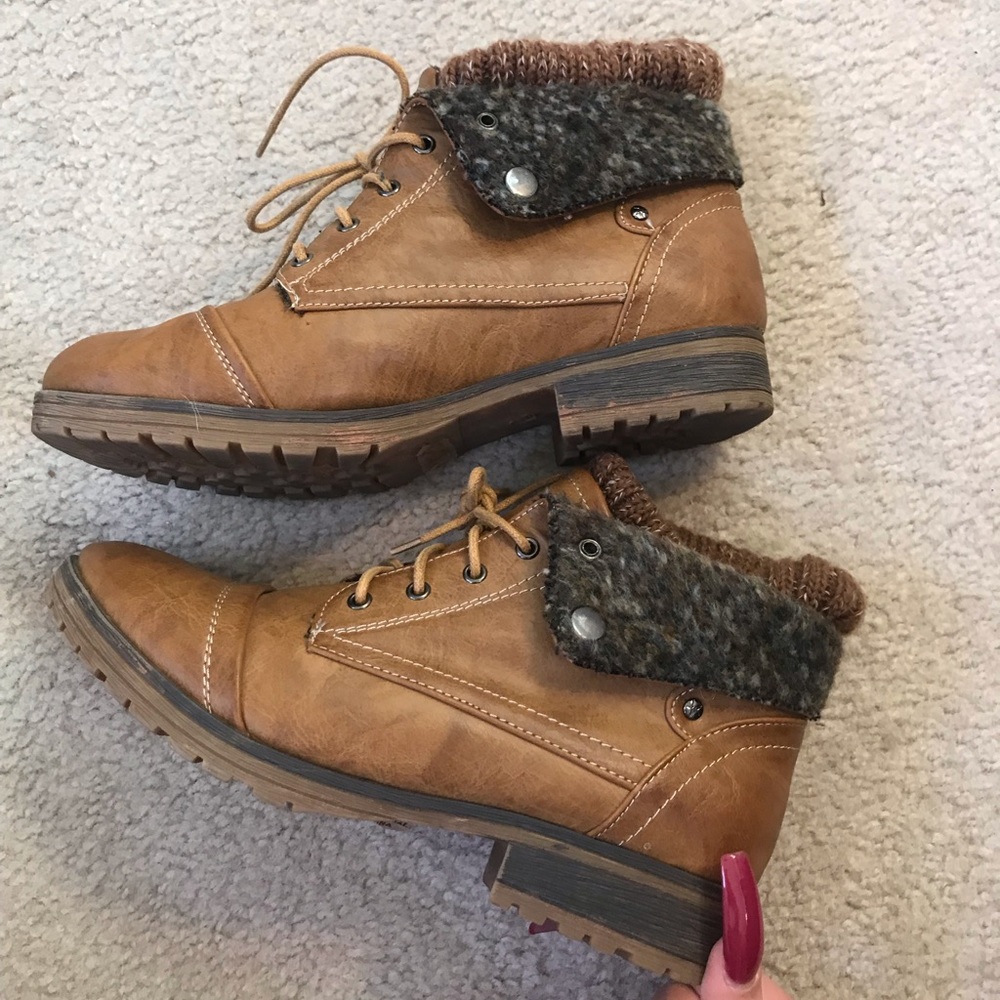 Necessary Clothing tan/brown sweater booties